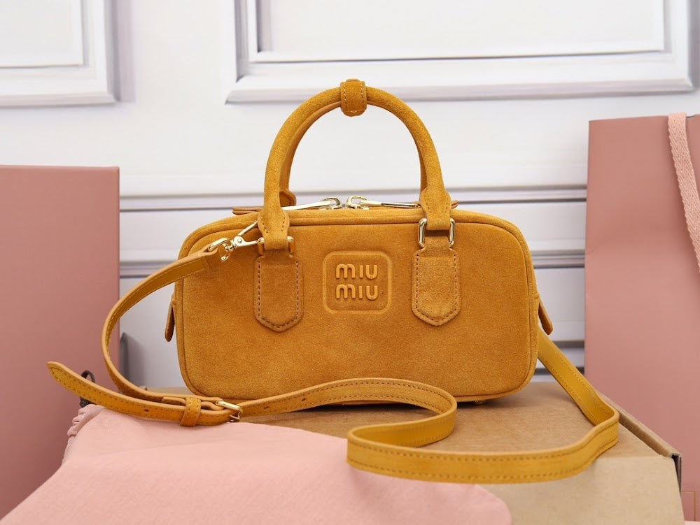 Dragons Bags Miun Miun Luxury Bag --123617