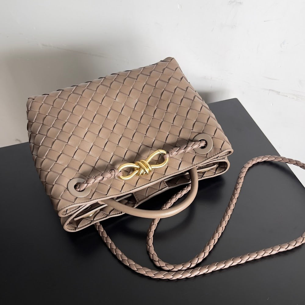 new-luxury-designer-bags-nm10684