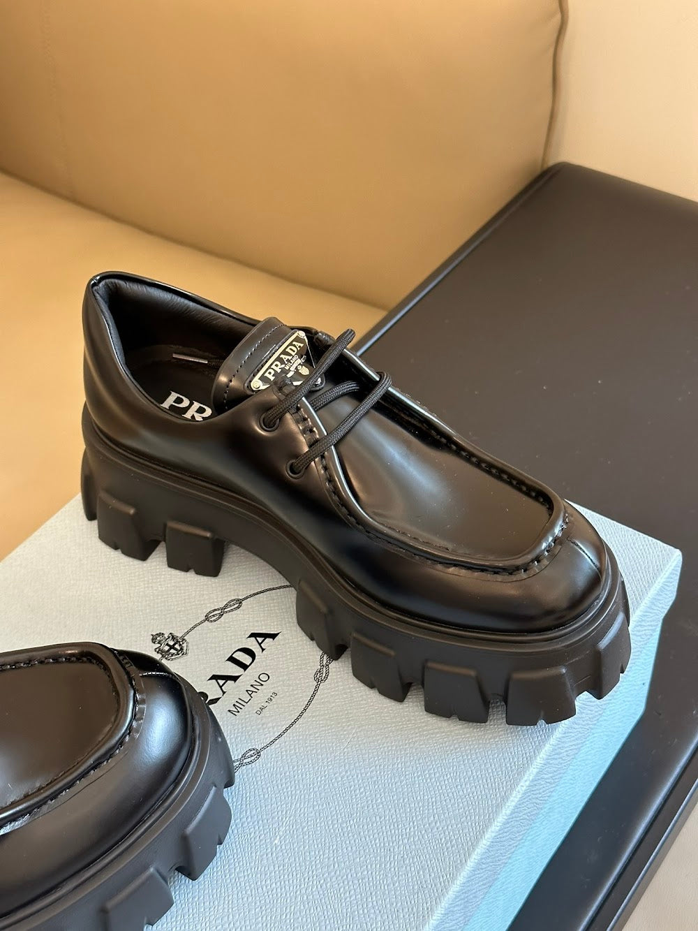 Dragons Bags Prada Luxury Heels --53429
