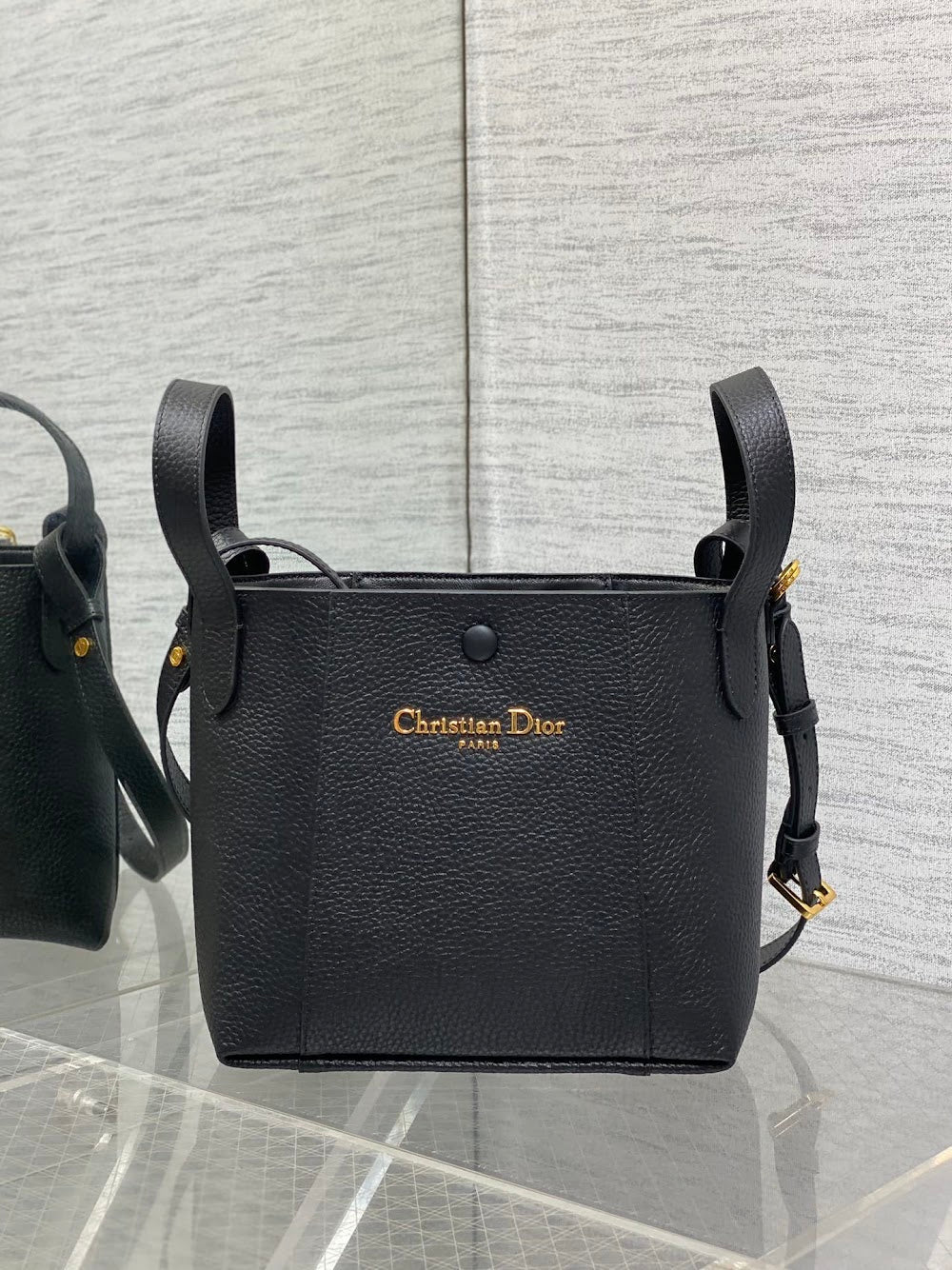 Dragons BagsDiorn Luxury Bag --115281
