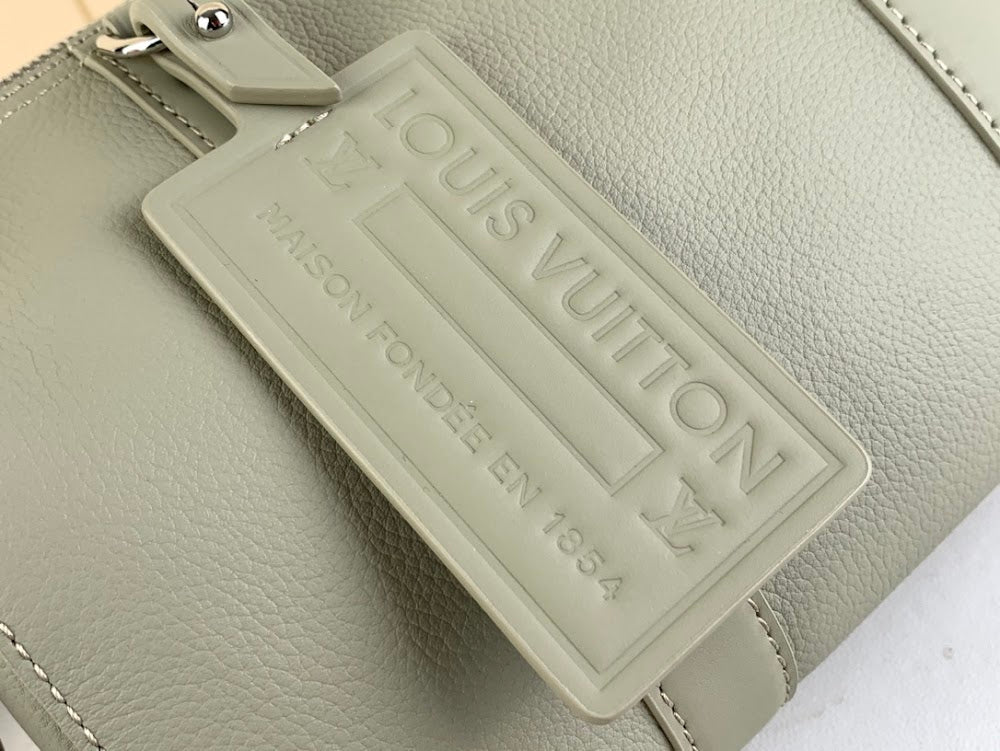 Dragons Bags ln Luxury Bag --61710
