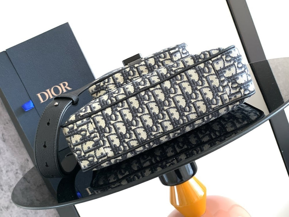 Dragons BagsDiorn Luxury Bag --115168