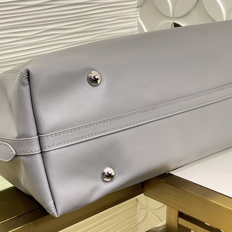 Dragons Bags ln Luxury Bag --81678