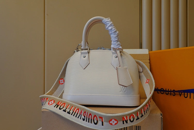 Dragons Bags ln Luxury Bag --60925