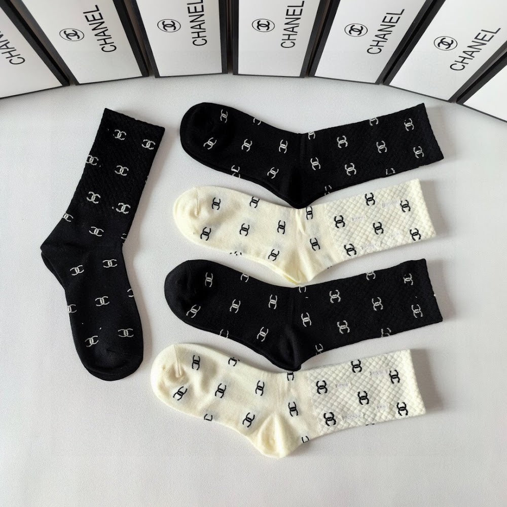 Dragons Bags Premium Luxury Socks --98010