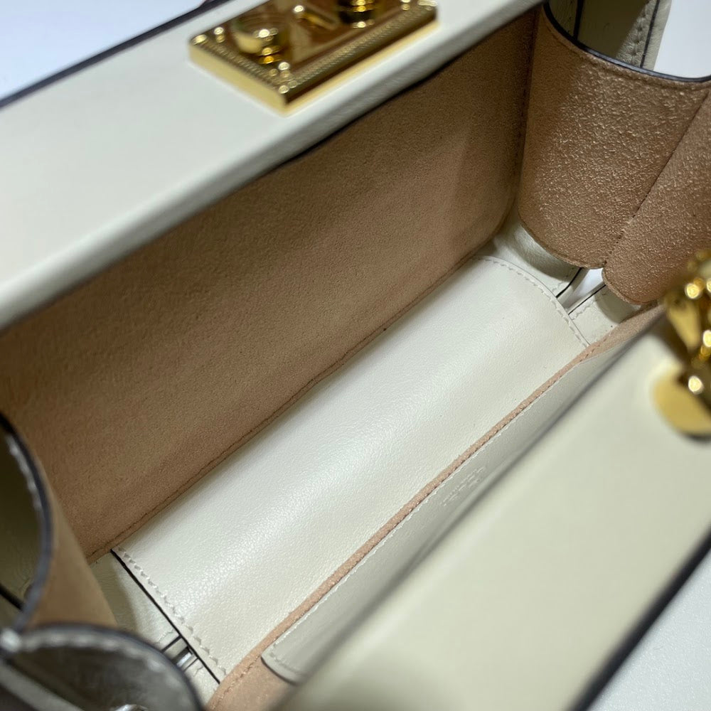 new-luxury-designer-bags-nm17889