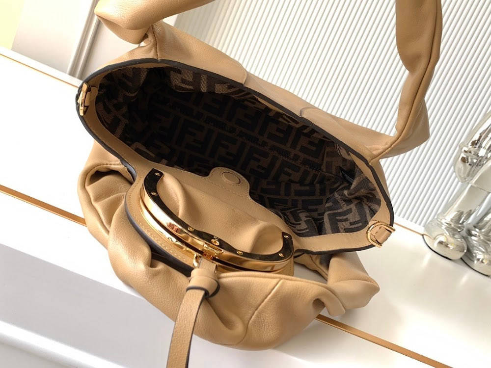 new-luxury-designer-bags-nm15356
