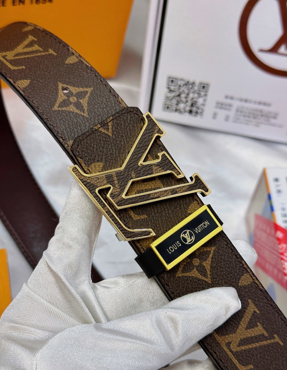 Dragons Bags ln Luxury Belt --110216