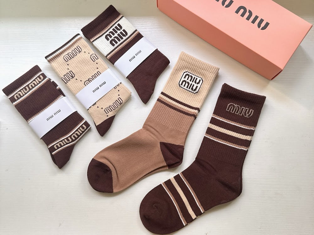Dragons Bags Premium Luxury Socks --98545
