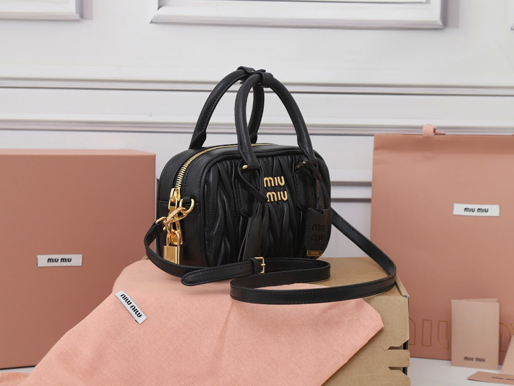Dragons Bags Miun Miun Luxury Bag --122752