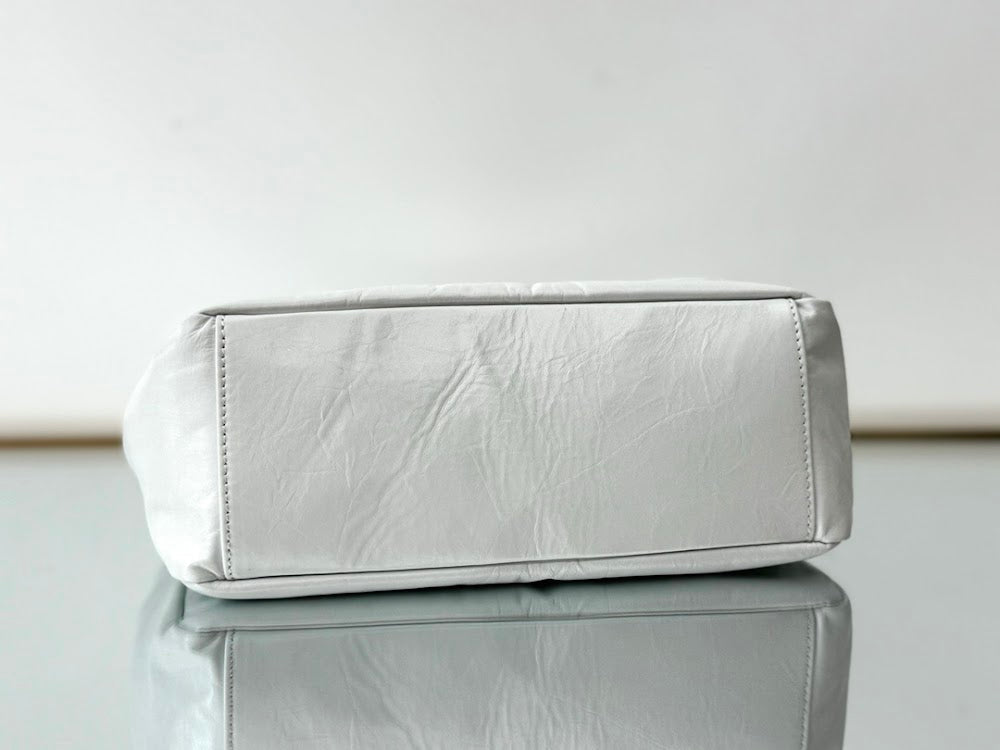 Dragons Bags Balenciaga Luxury Bag --111437