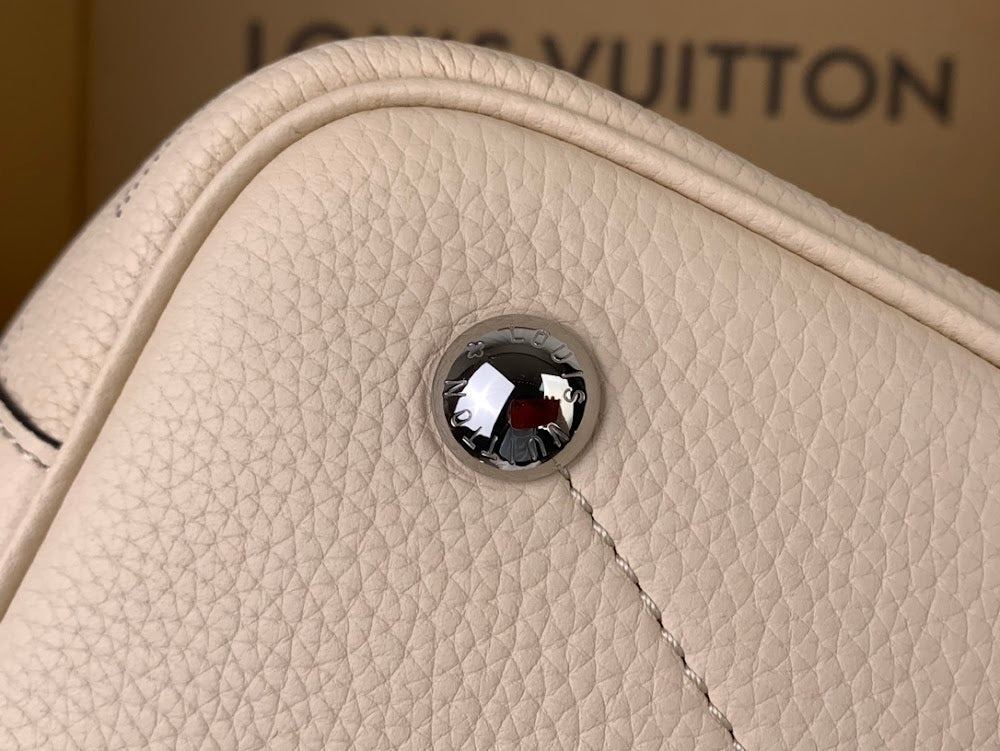 Dragons Bags ln Luxury Bag --61641