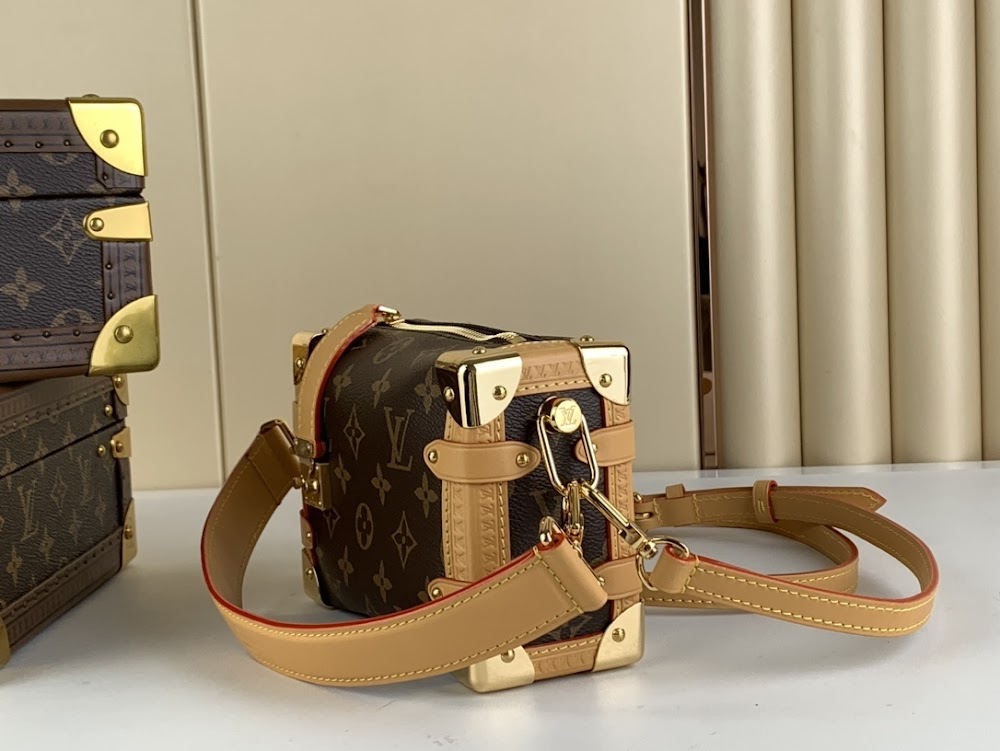 Dragons Bags ln Luxury Bag --61573