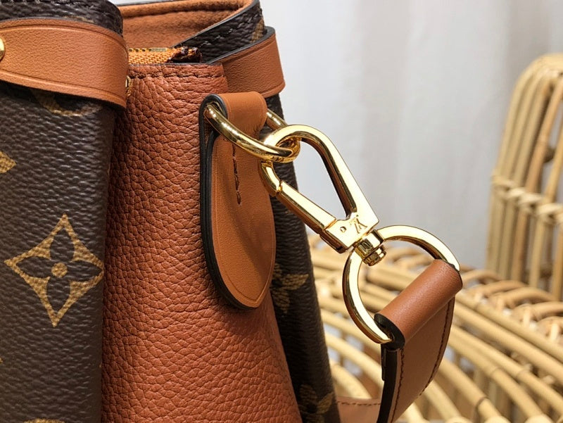 Dragons Bags ln Luxury Bag --56956