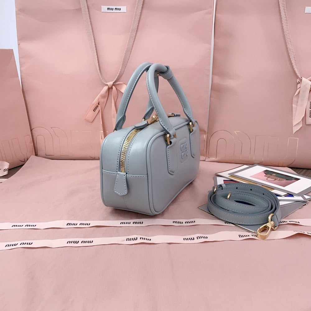 Dragons Bags Miun Miun Luxury Bag --122226
