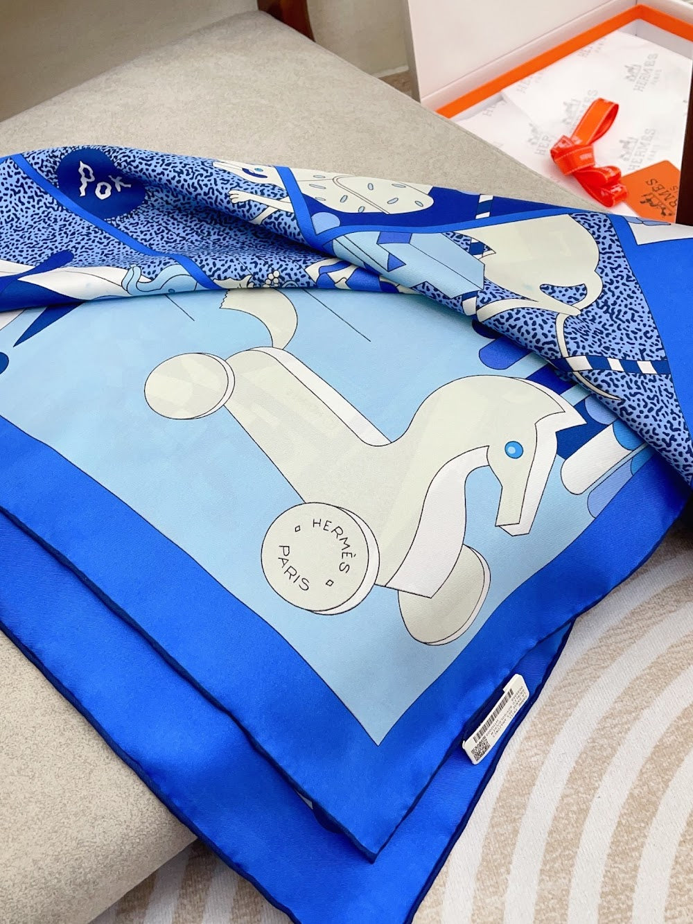 Dragons Bags Premium Designer Scarf --98836