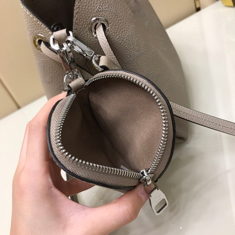 Dragons Bags ln Luxury Bag --60163
