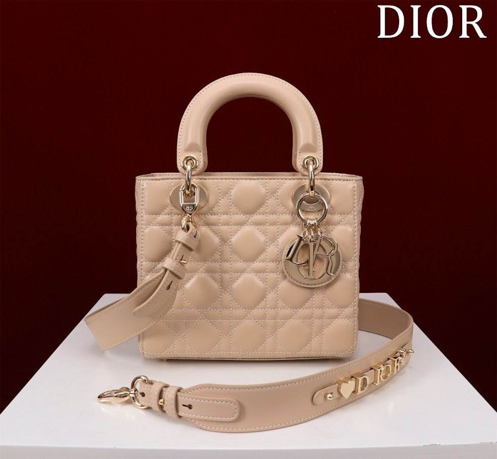Dragons BagsDiorn Luxury Bag --115932