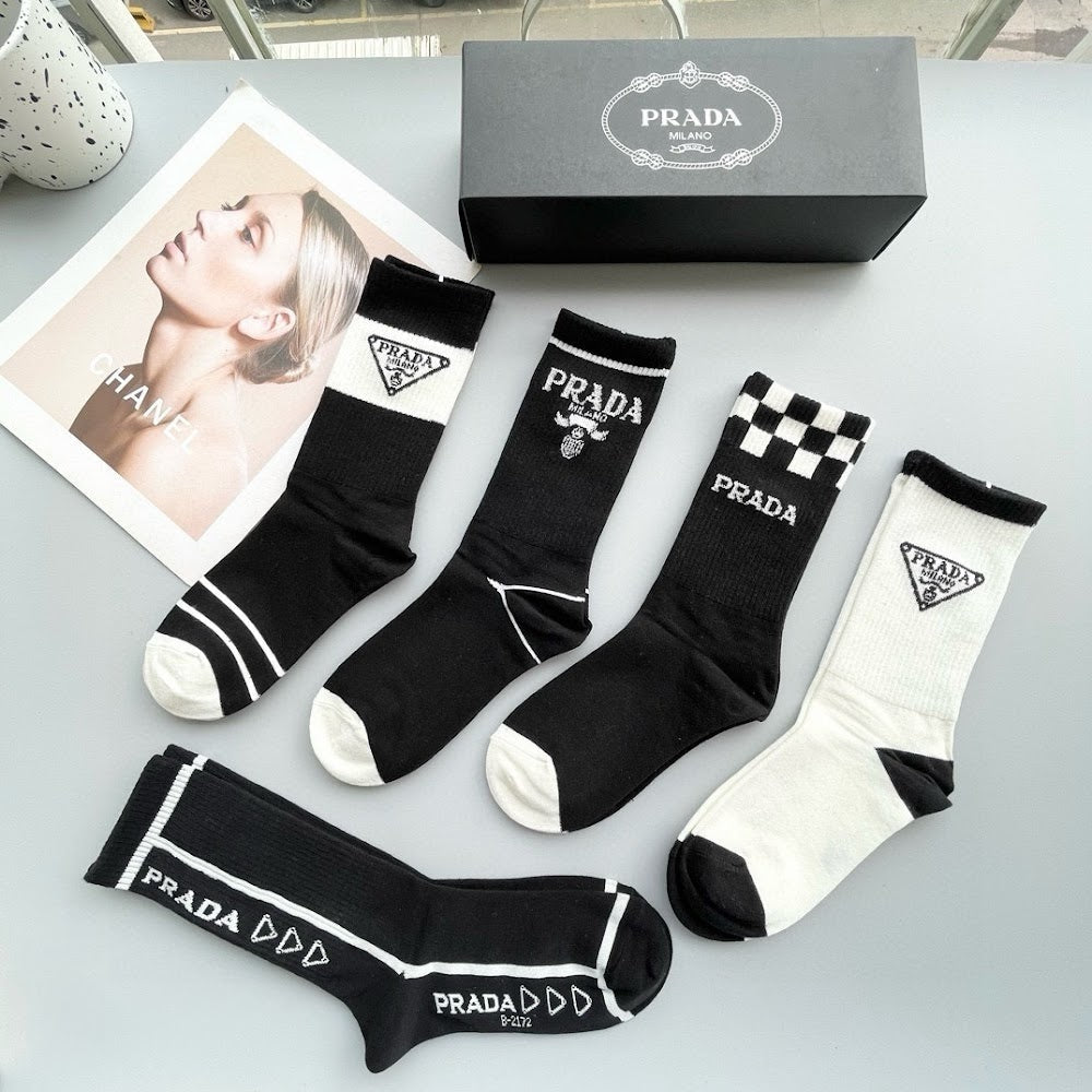 Dragons Bags Premium Luxury Socks --97634