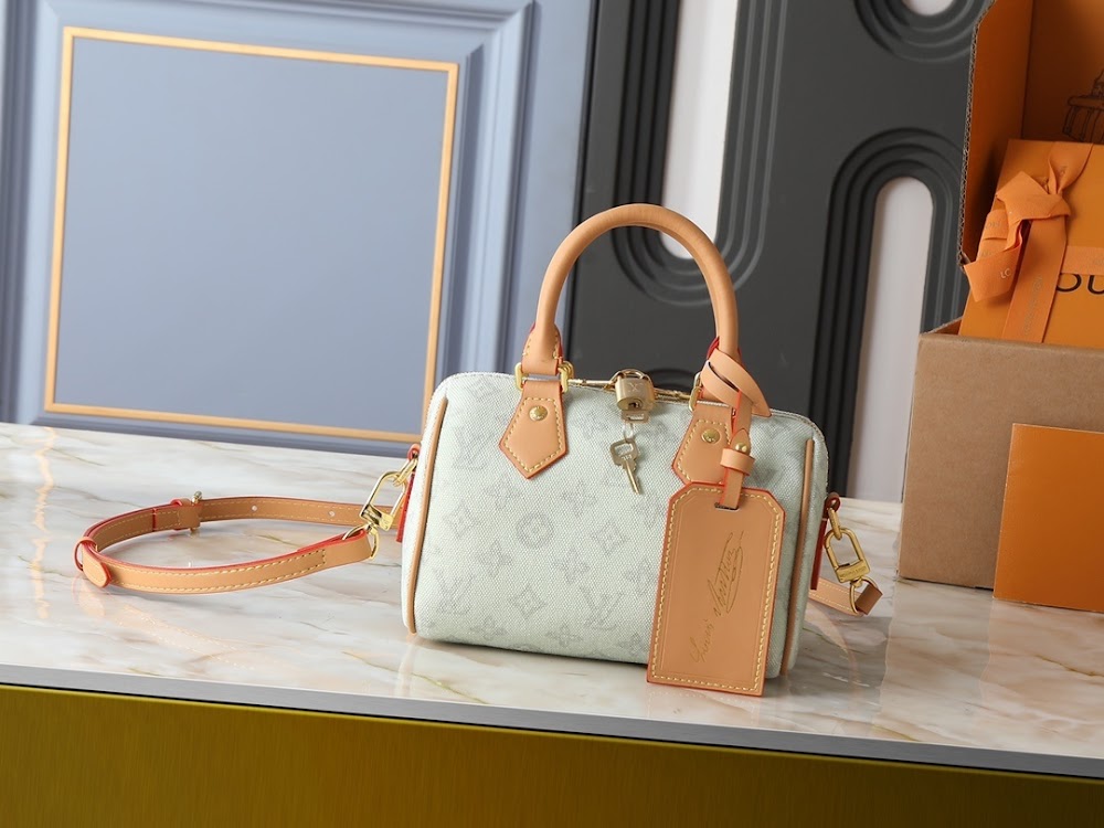 Dragons Bags ln Luxury Bag --77746