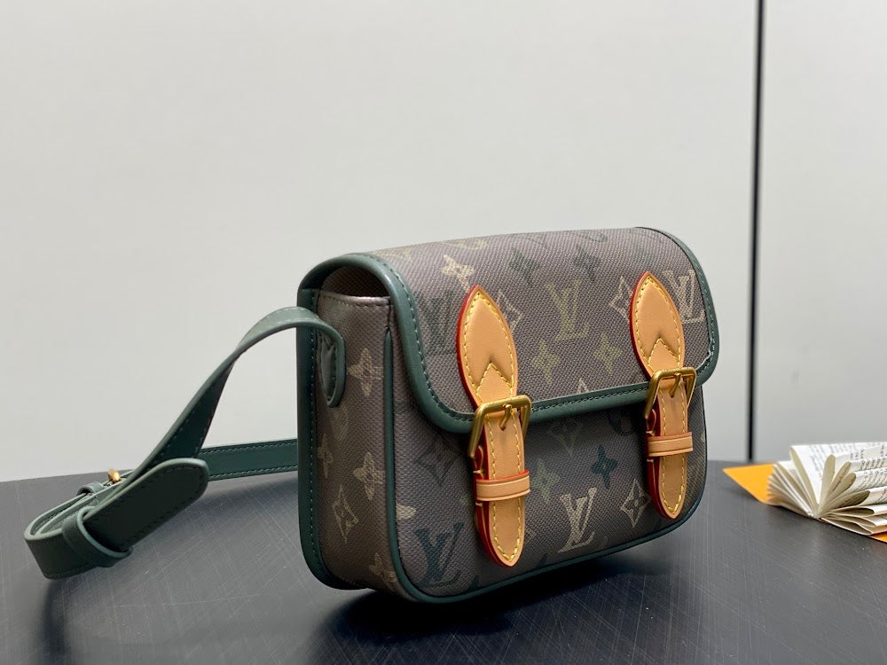 Dragons Bags ln Luxury Bag --95830