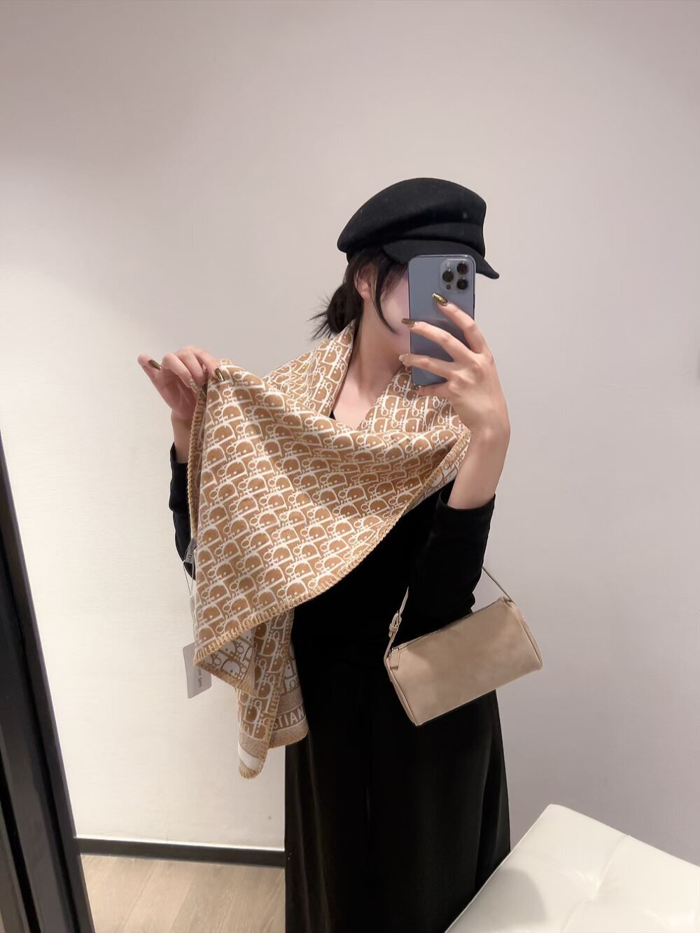 Dragons Bags Premium Designer Scarf --99031