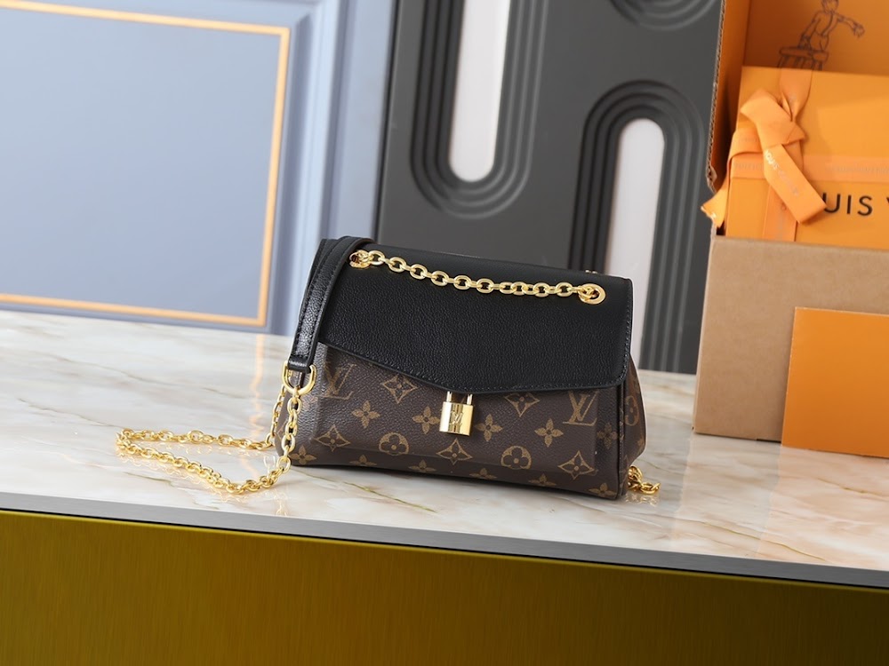 Dragons Bags ln Luxury Bag --77674