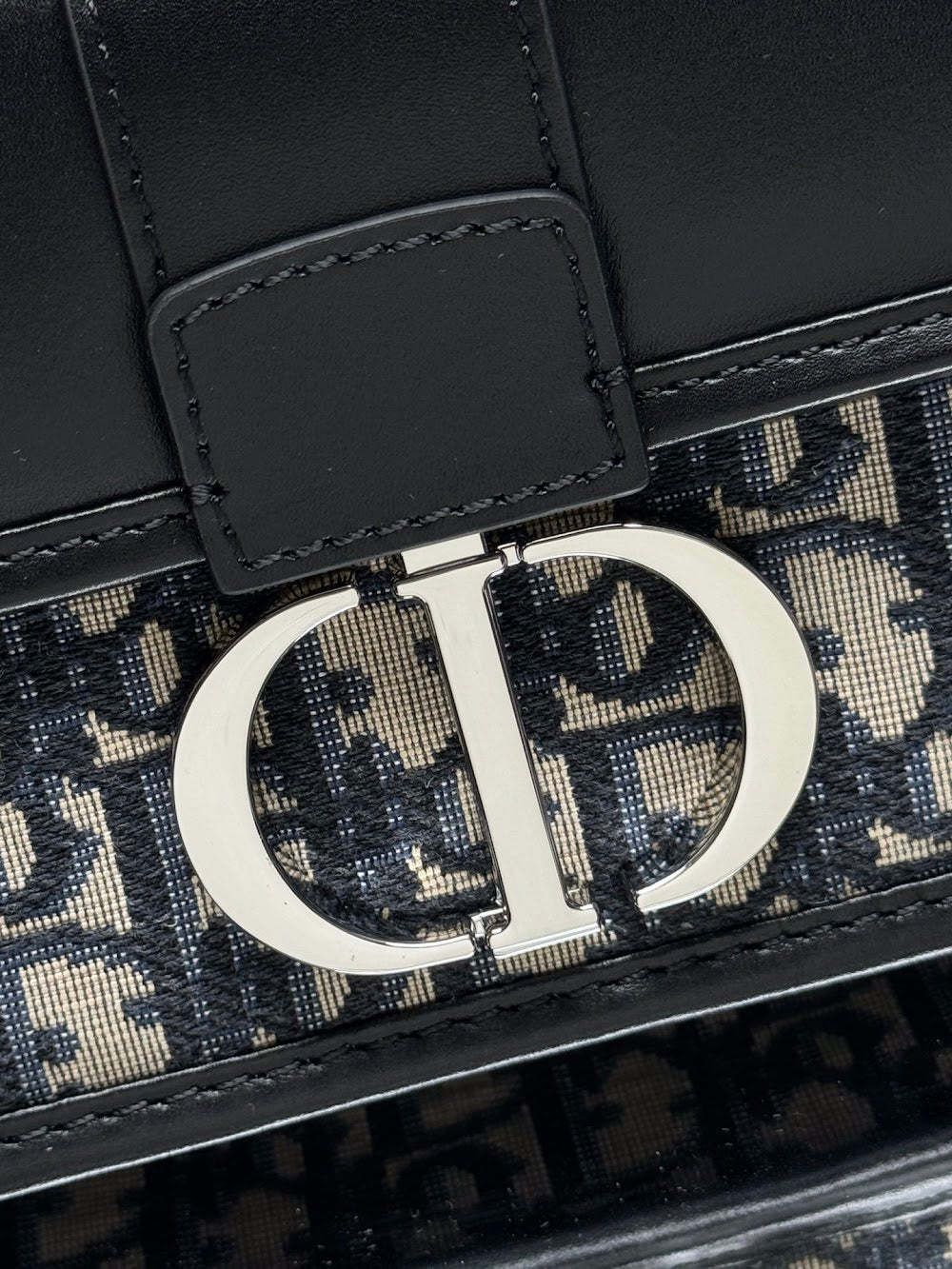 Dragons BagsDiorn Luxury Bag --115962