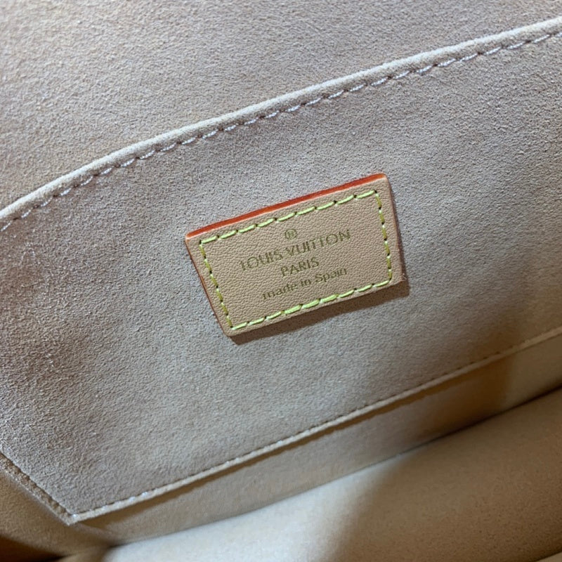Dragons Bags ln Luxury Bag --66329