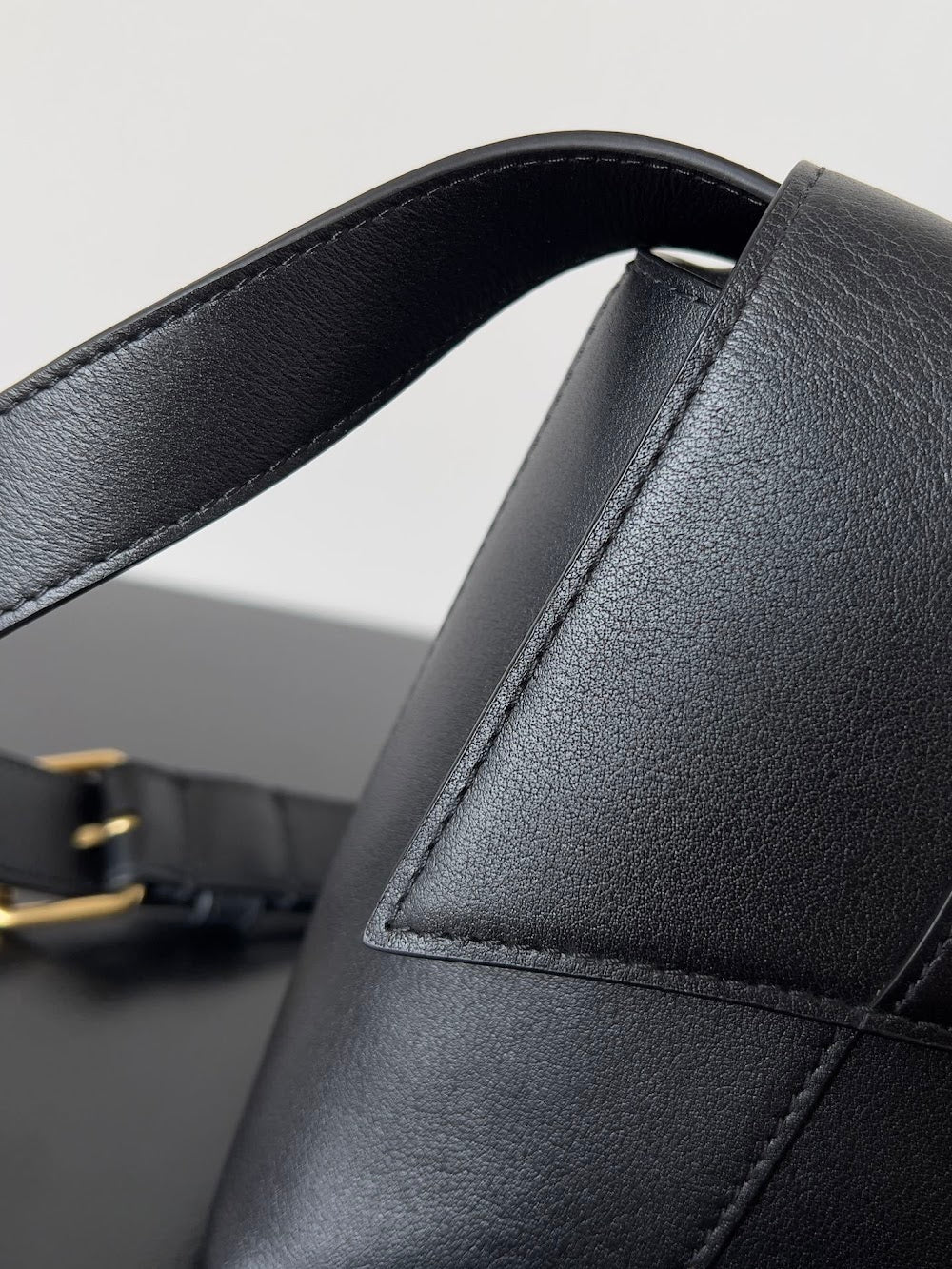 Dragons Bags Balenciaga Luxury Bag --111208