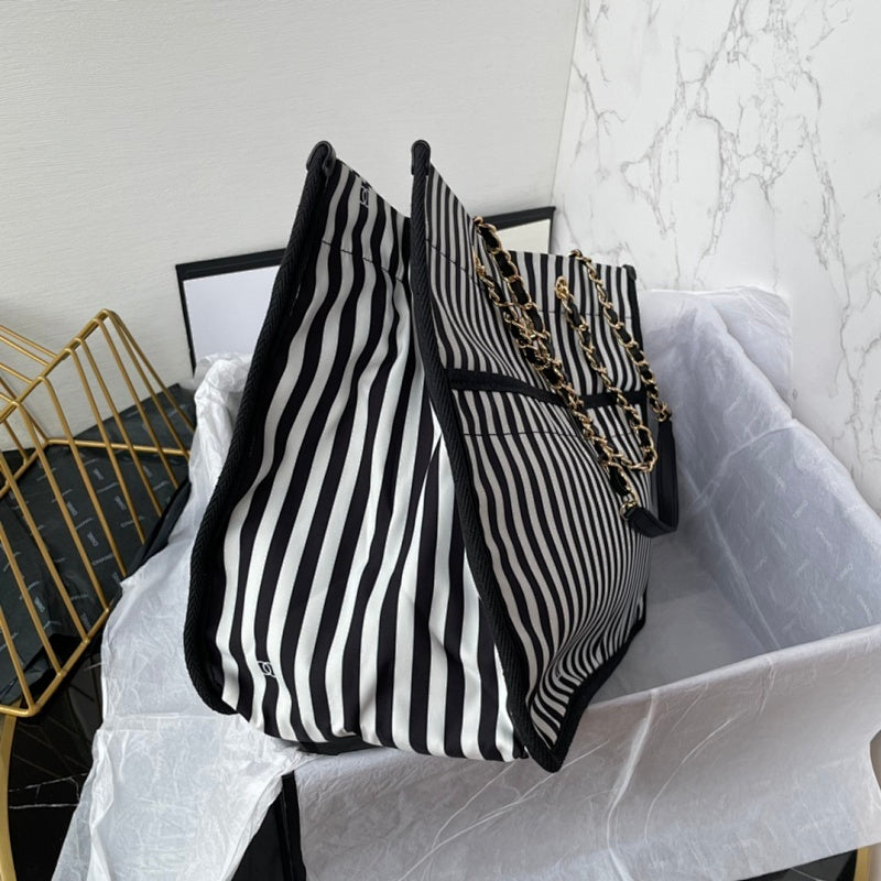 new-luxury-designer-bags-nm9397