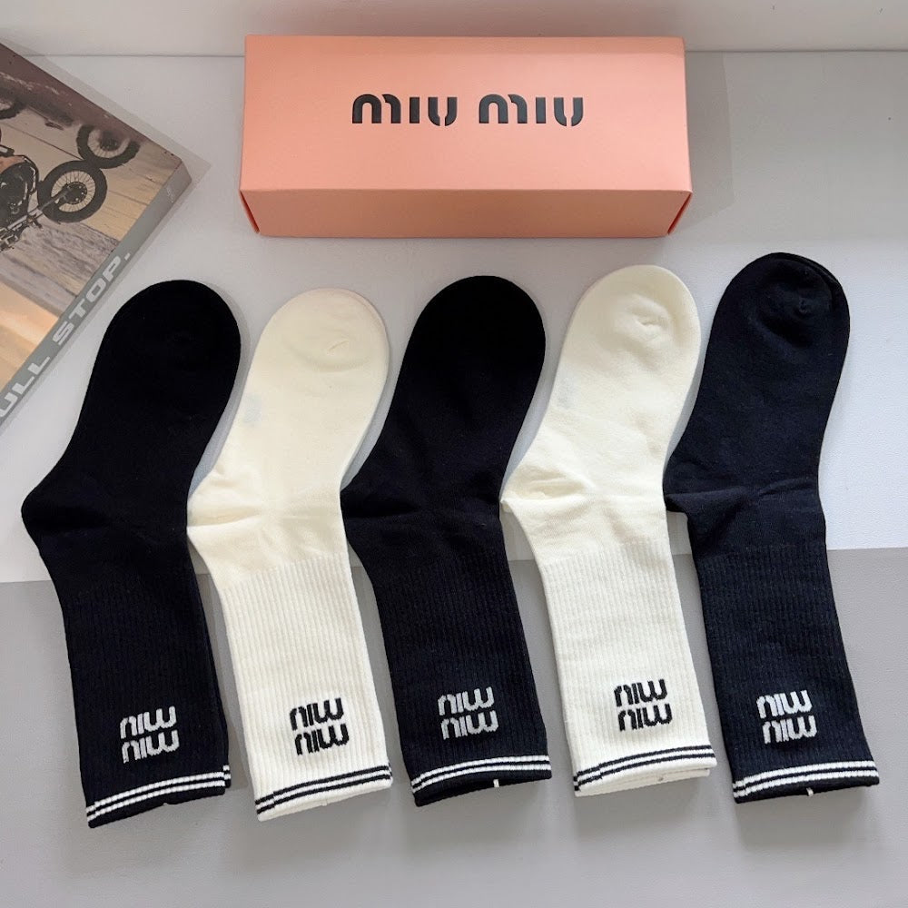 Dragons Bags Premium Luxury Socks --97845