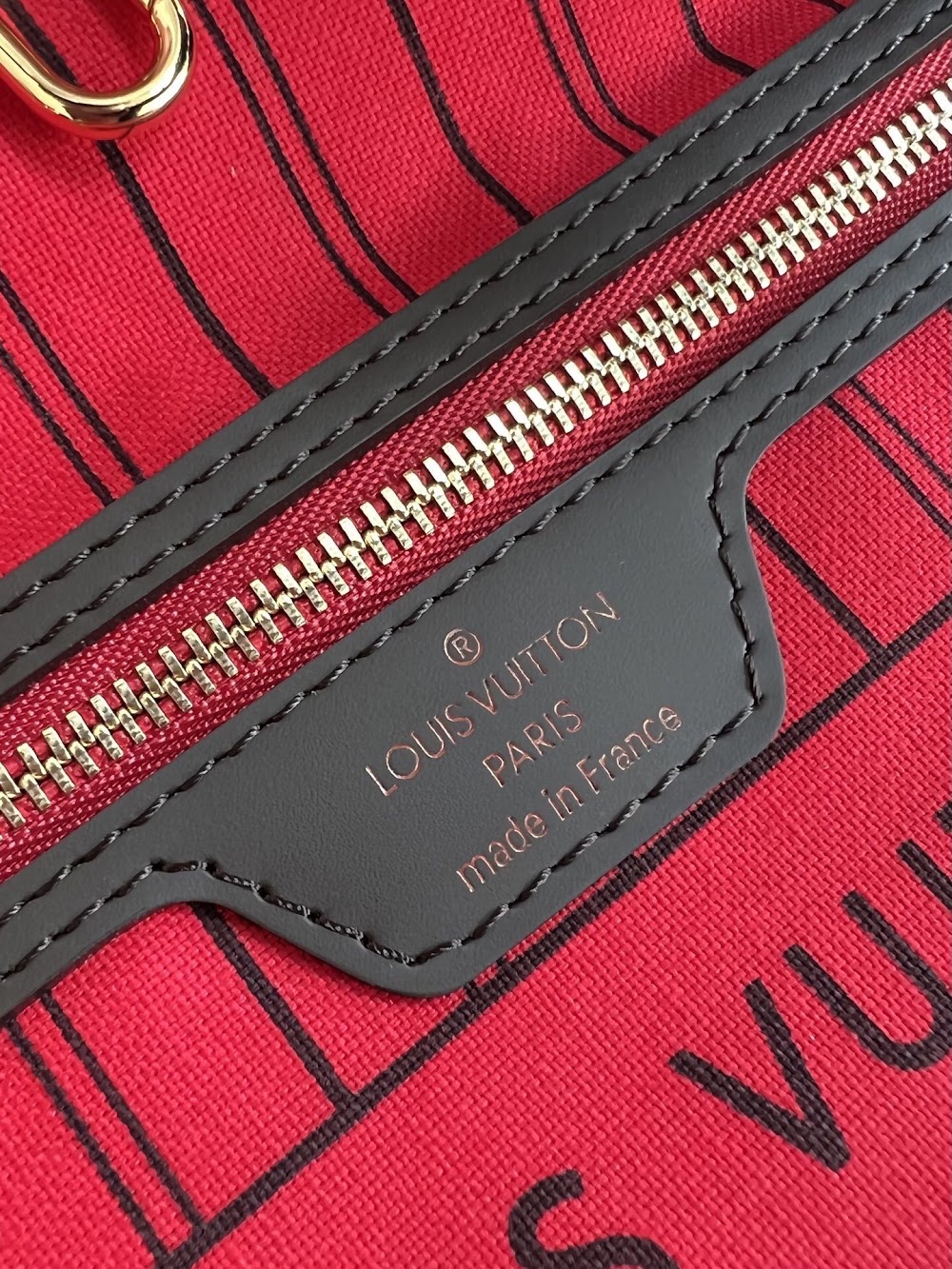 Dragons Bags ln Luxury Bag --97471