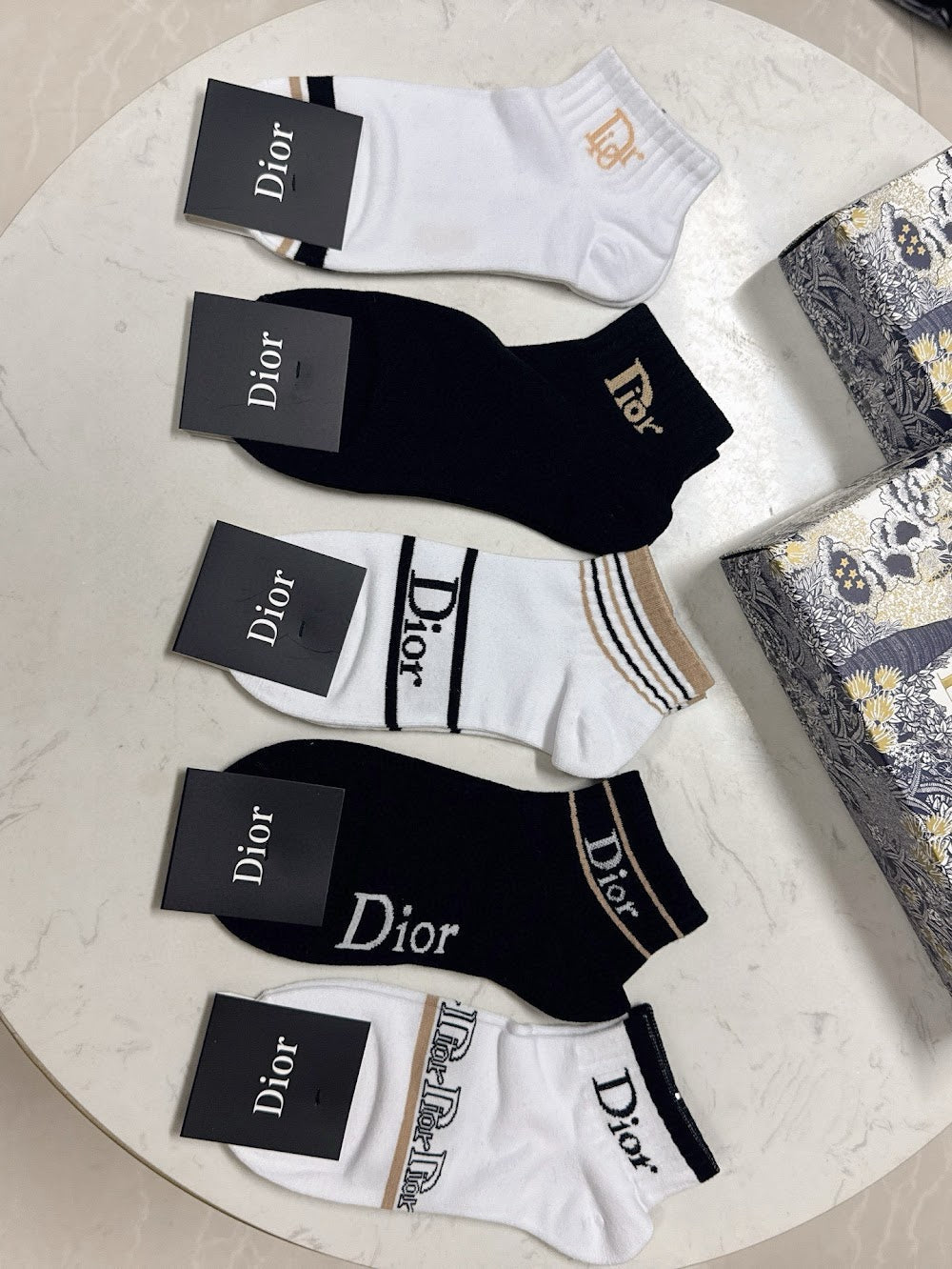 Dragons Bags Premium Luxury Socks --98695