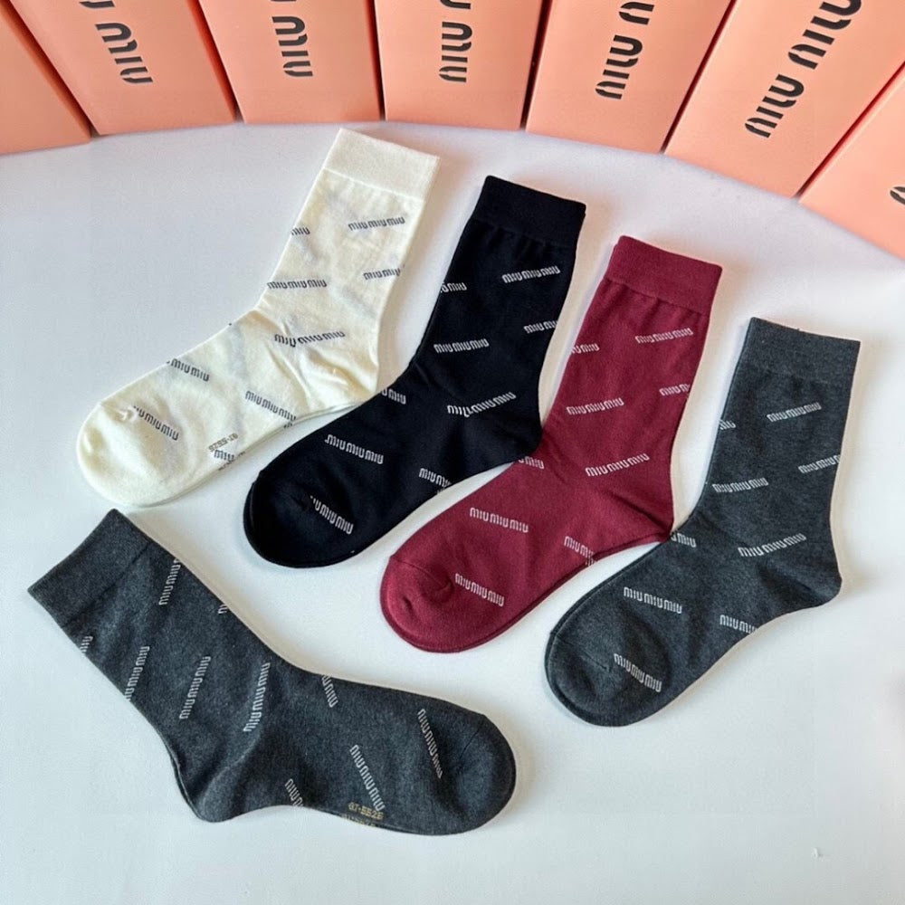 Dragons Bags Premium Luxury Socks --97975