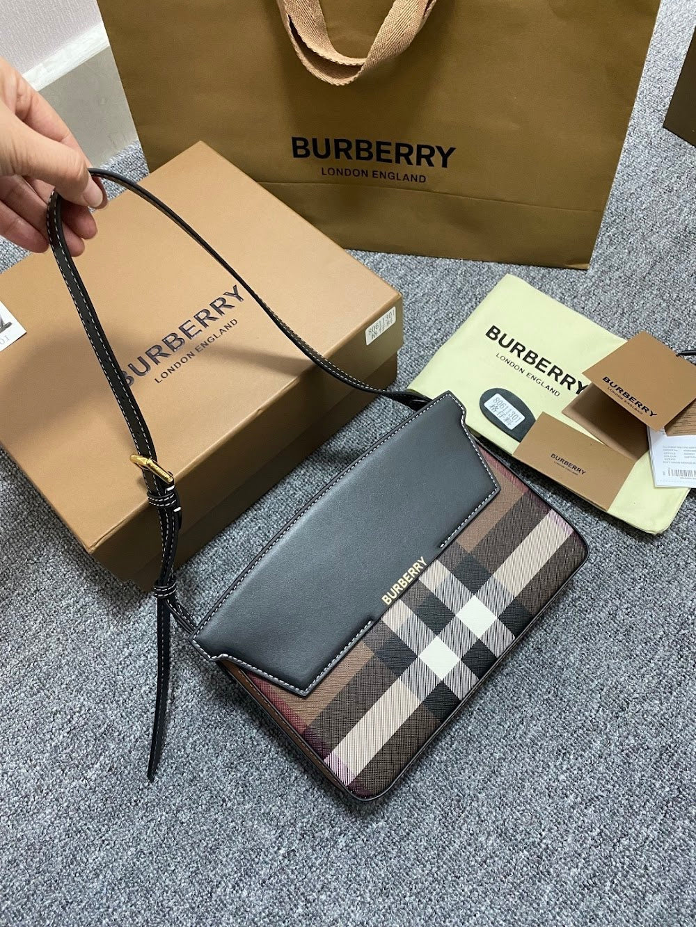 Dragons Bags Burberryn Luxury Bag --92842