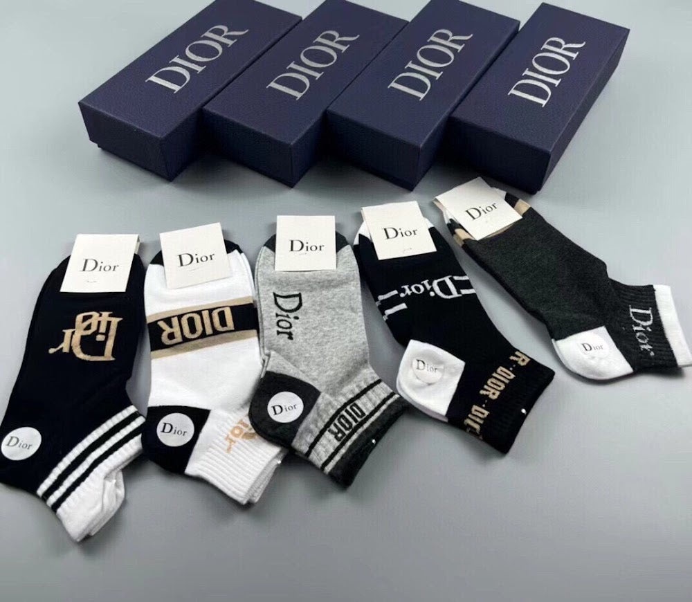Dragons Bags Premium Luxury Socks --97837
