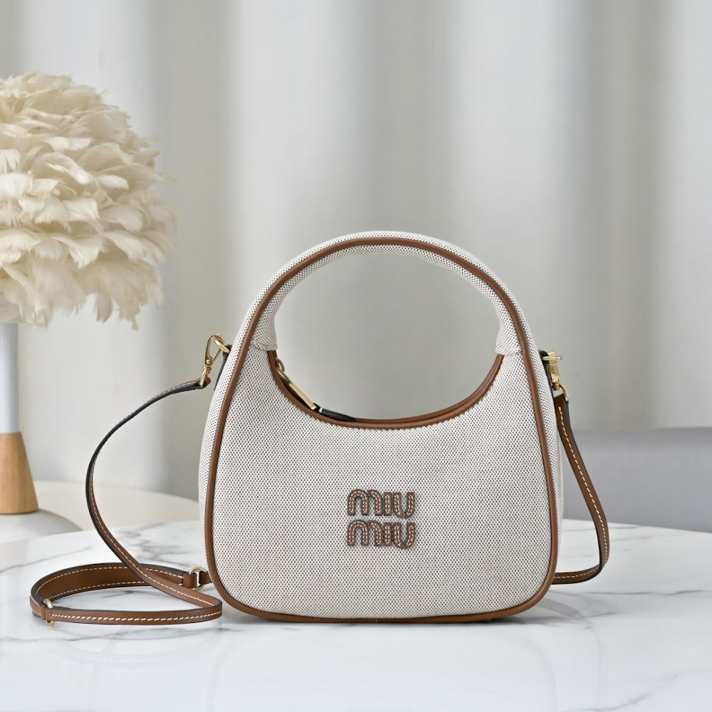Dragons Bags Miun Miun Luxury Bag --123635