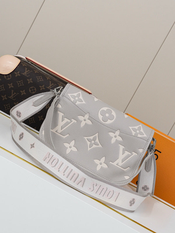 Dragons Bags ln Luxury Bag --81739