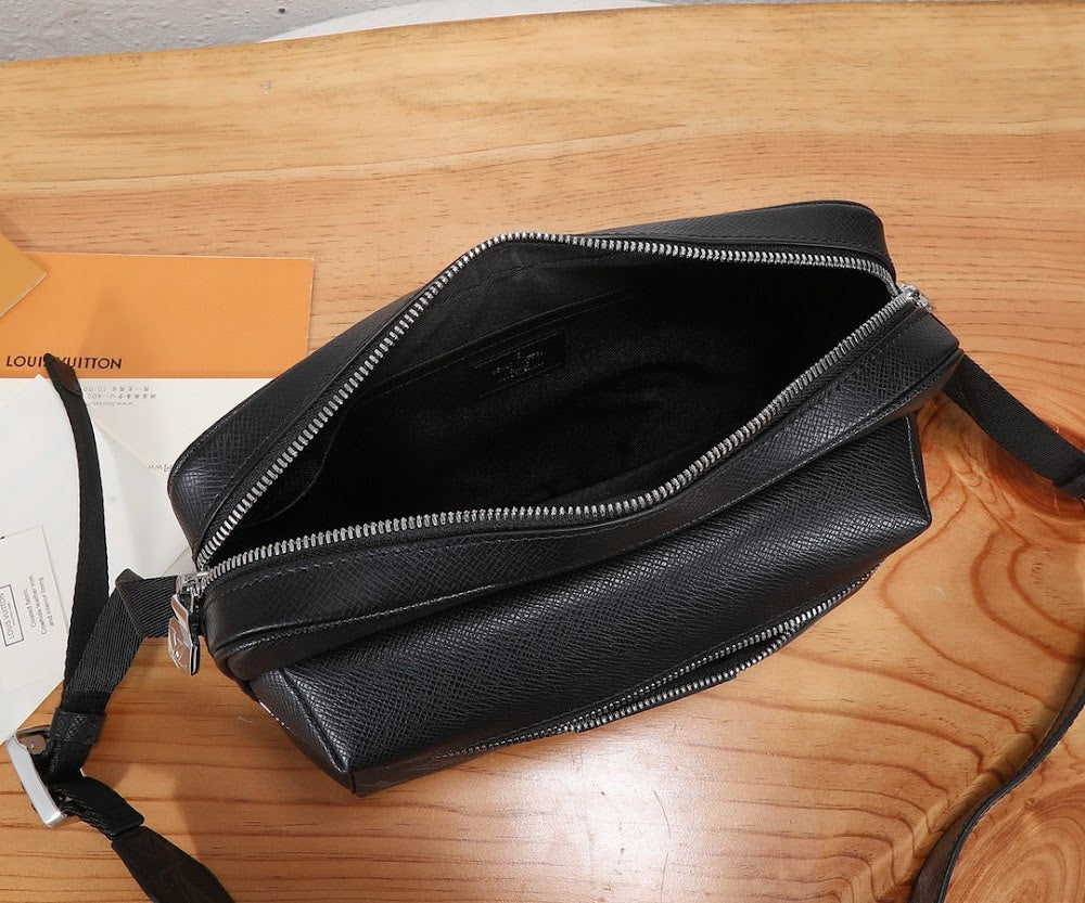 Dragons Bags ln Luxury Bag --71145
