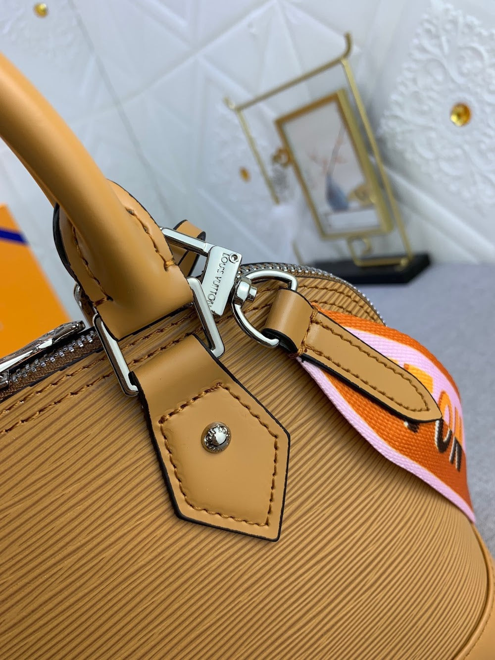 Dragons Bags ln Luxury Bag --78523