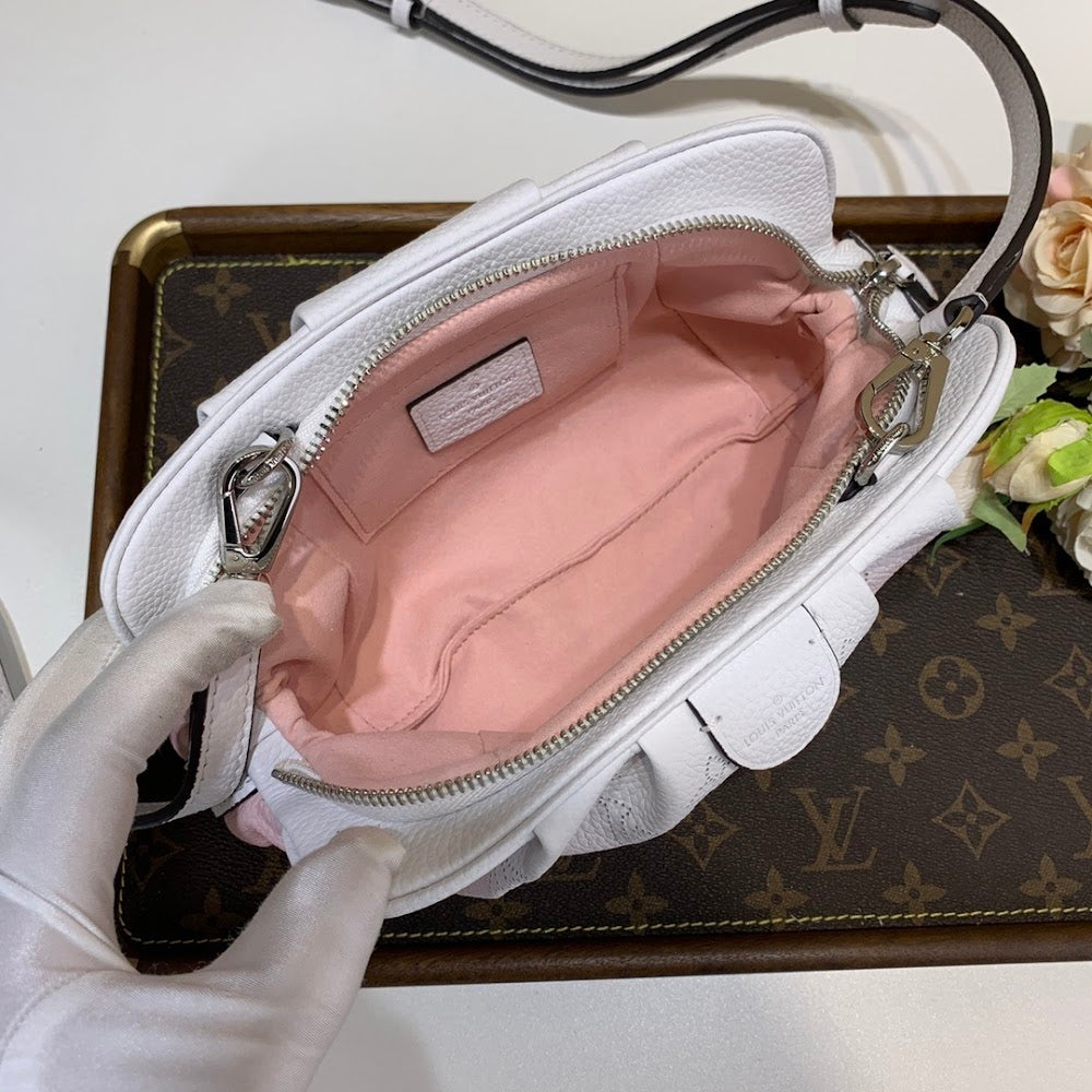 Dragons Bags ln Luxury Bag --66074