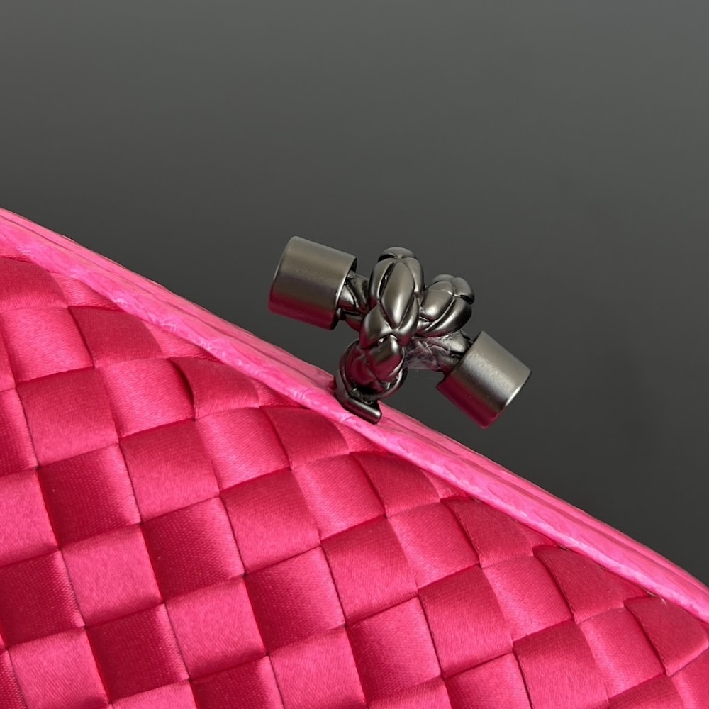 Dragons Bags Bottegan Luxury Bag --90210
