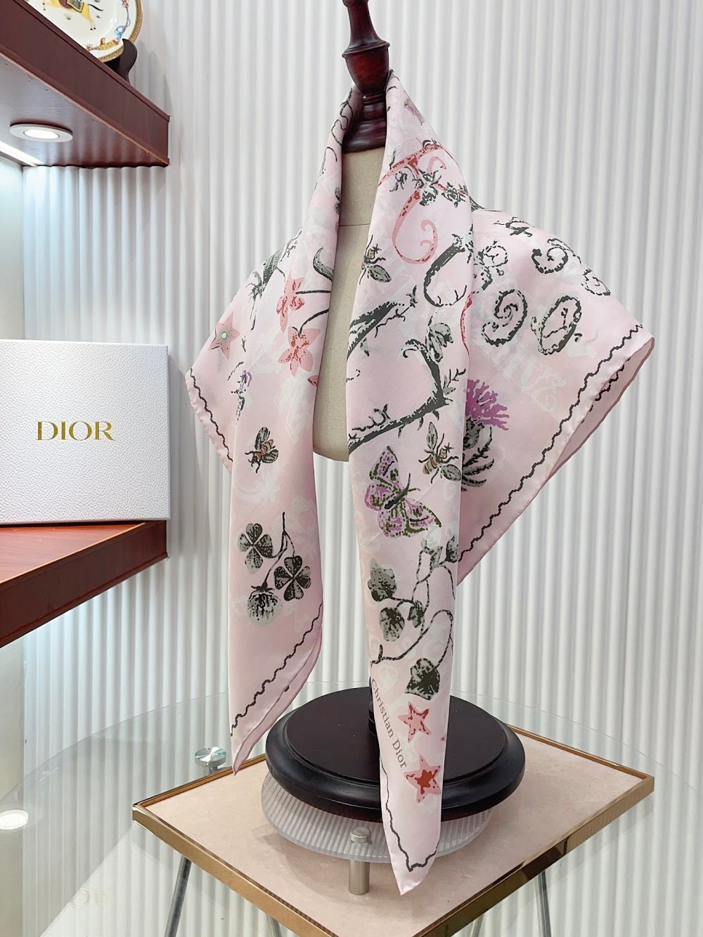 Dragons Bags Premium Designer Scarf --98868