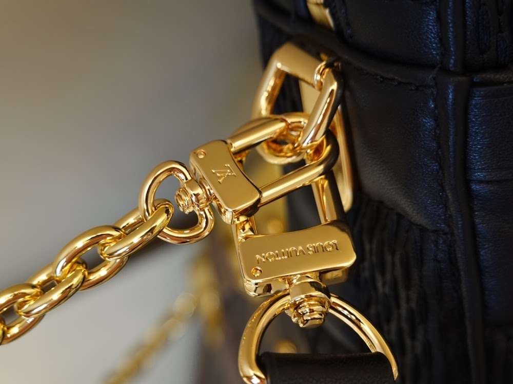 Dragons Bags ln Luxury Bag --66649