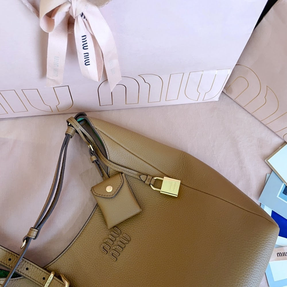 Dragons Bags Miun Miun Luxury Bag --122548