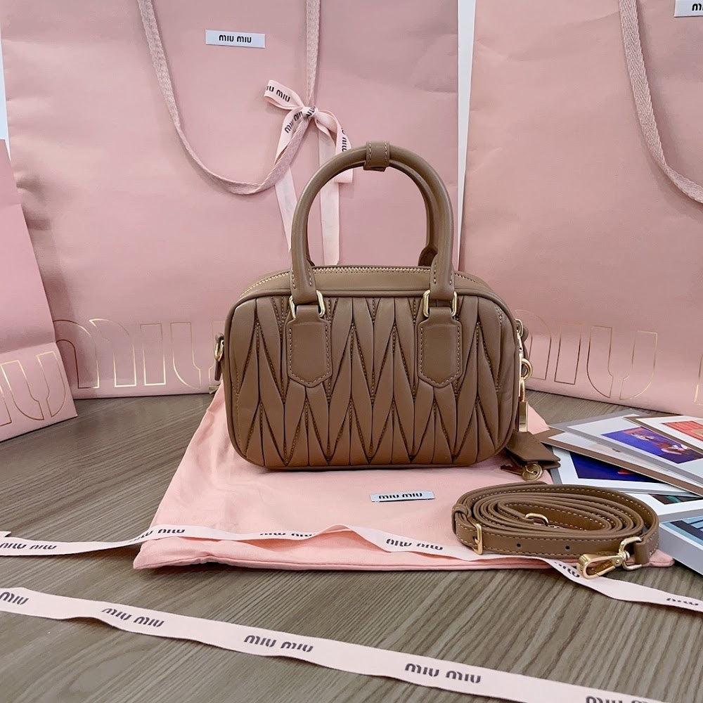 Dragons Bags Miun Miun Luxury Bag --122694