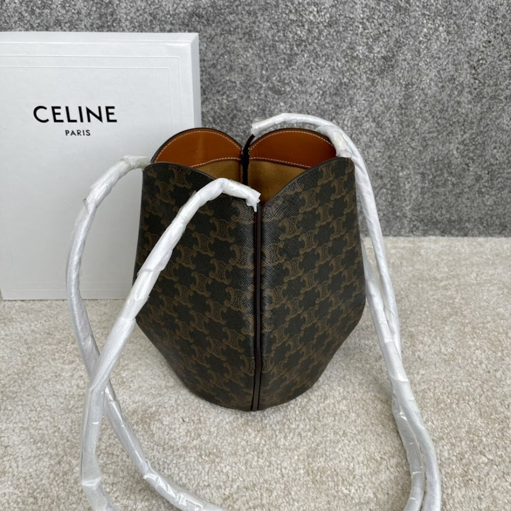 new-luxury-designer-bags-nm17077
