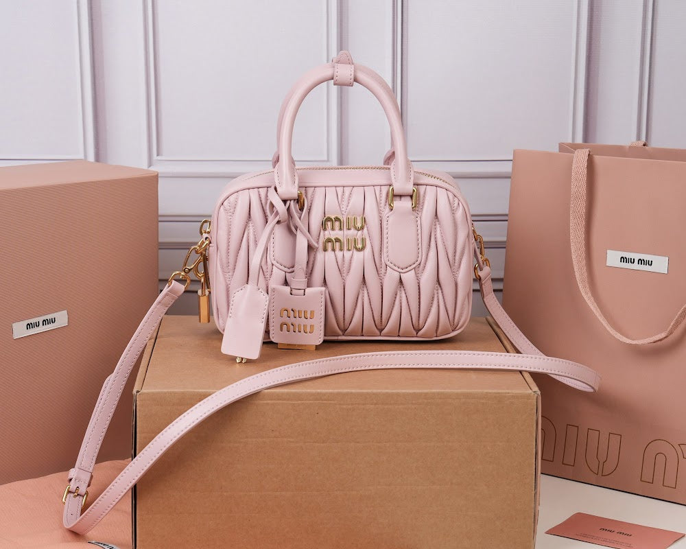 Dragons Bags Miun Miun Luxury Bag --123057