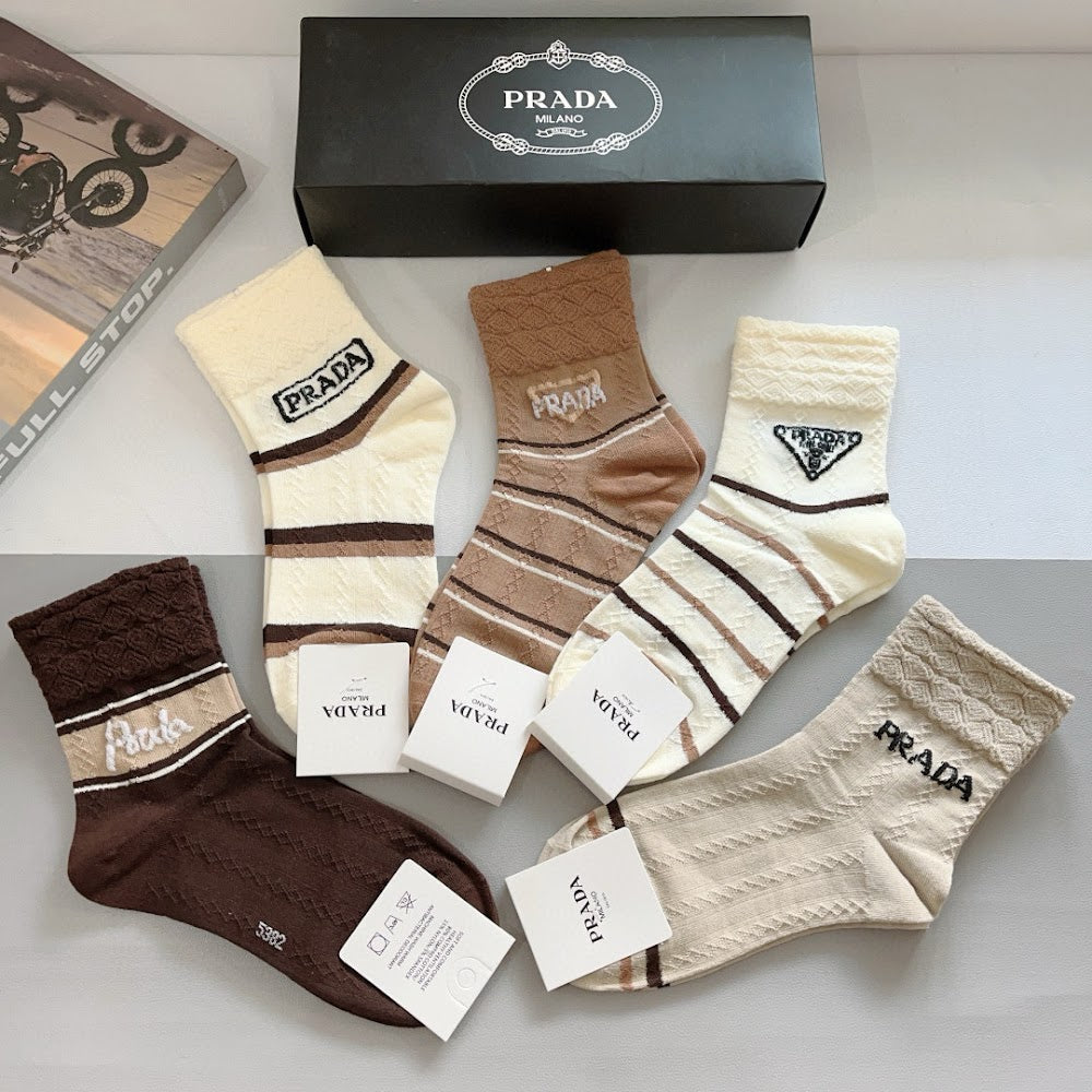 Dragons Bags Premium Luxury Socks --98142